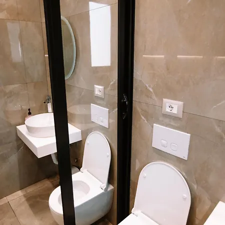 Barrikada Str Studio Apartment - The Nest * Tirana