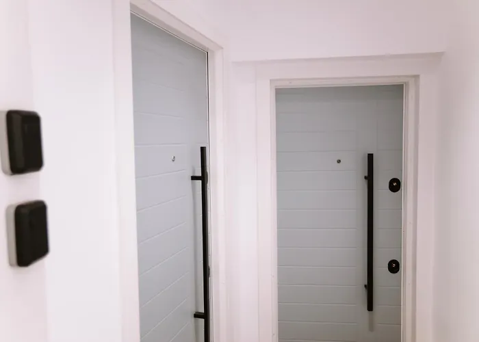 Barrikada Str - The Nest 公寓 *